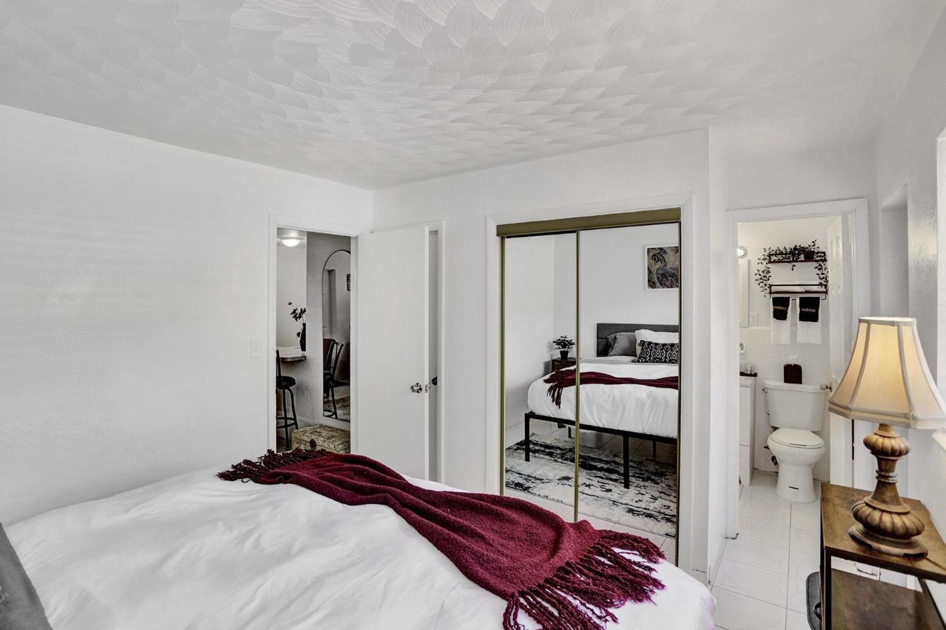 Victoria Park Regency Apartment Форт Лодърдейл Стая снимка